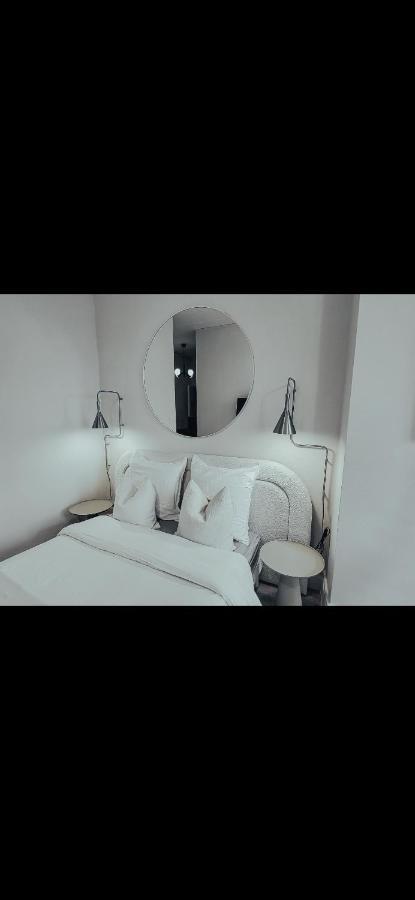Suite Onega 里昂 外观 照片
