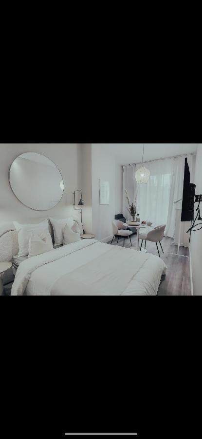 Suite Onega 里昂 外观 照片