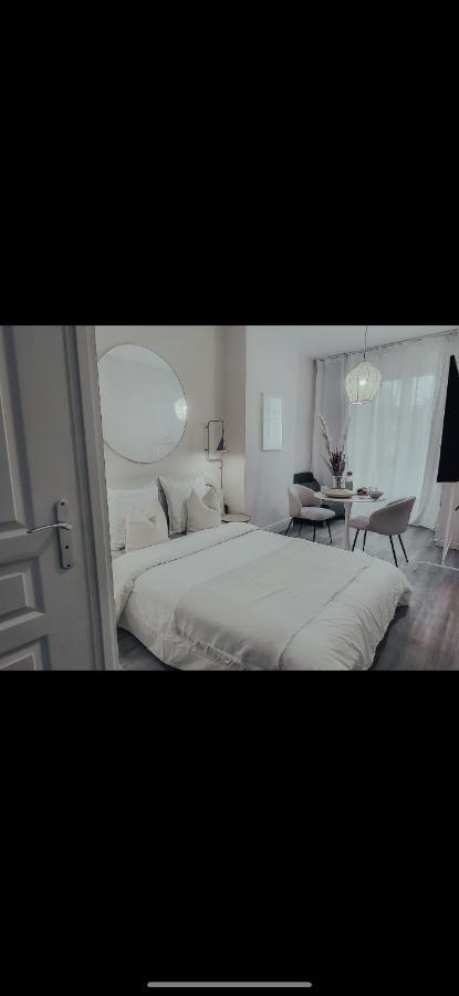 Suite Onega 里昂 外观 照片